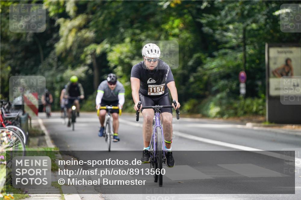14.09.2025 - Stadtparktriathlon Michael Burmester http://msf.ph/oto/8913560 14.09.2025 12:01:36 Radfahren 948, 1085, 1087, 1117, 1126, 1157, 1158 meine-sportfotos.de