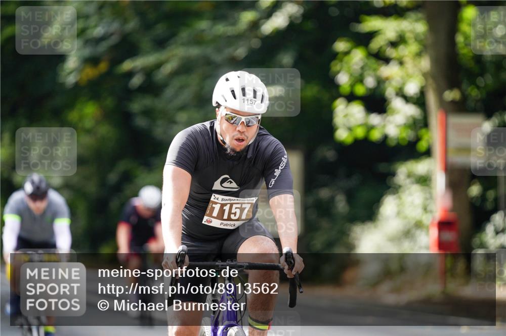 14.09.2025 - Stadtparktriathlon Michael Burmester http://msf.ph/oto/8913562 14.09.2025 12:01:37 Radfahren 948, 1085, 1087, 1117, 1126, 1157, 1158 meine-sportfotos.de