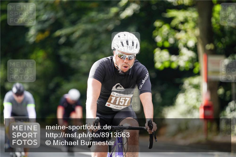 14.09.2025 - Stadtparktriathlon Michael Burmester http://msf.ph/oto/8913563 14.09.2025 12:01:37 Radfahren 948, 1085, 1087, 1117, 1126, 1157, 1158 meine-sportfotos.de