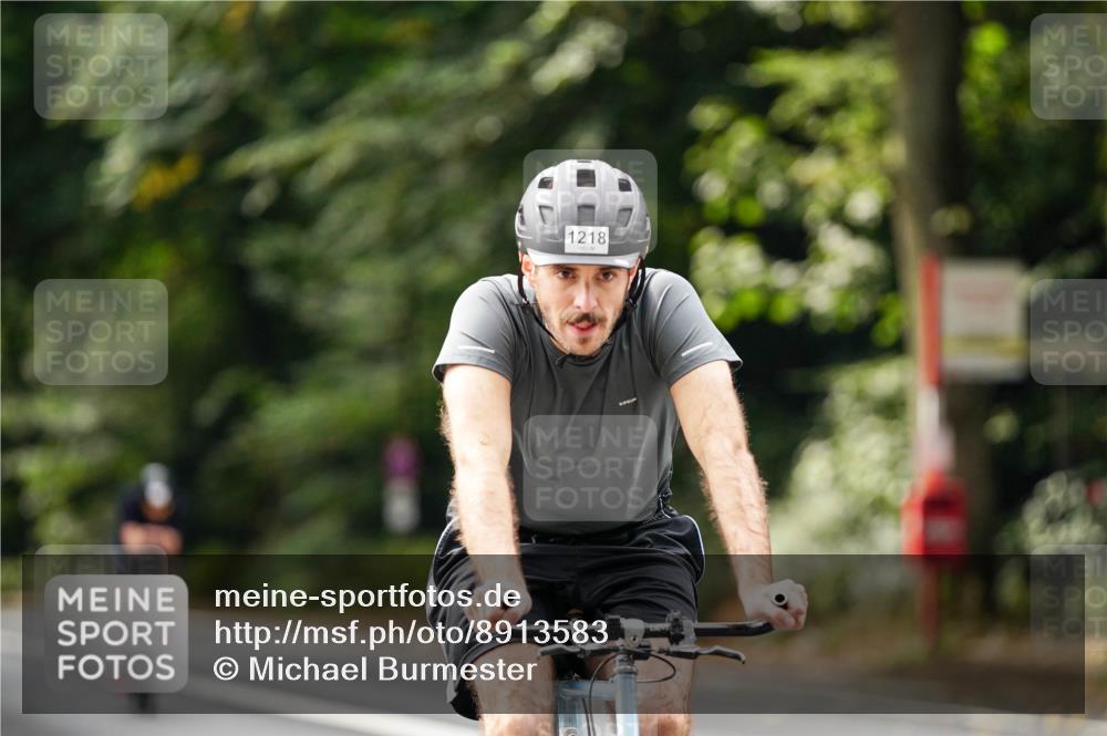 14.09.2025 - Stadtparktriathlon Michael Burmester http://msf.ph/oto/8913583 14.09.2025 12:02:02 Radfahren 1025, 1072, 1092, 1096, 1120, 1148, 1152, 1162, 1168, 1169, 1218 meine-sportfotos.de