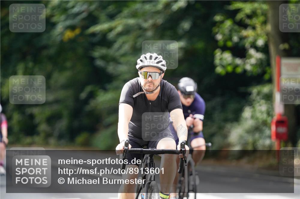 14.09.2025 - Stadtparktriathlon Michael Burmester http://msf.ph/oto/8913601 14.09.2025 12:02:15 Radfahren 1008, 1025, 1094, 1141, 1164, 1174, 1186 meine-sportfotos.de