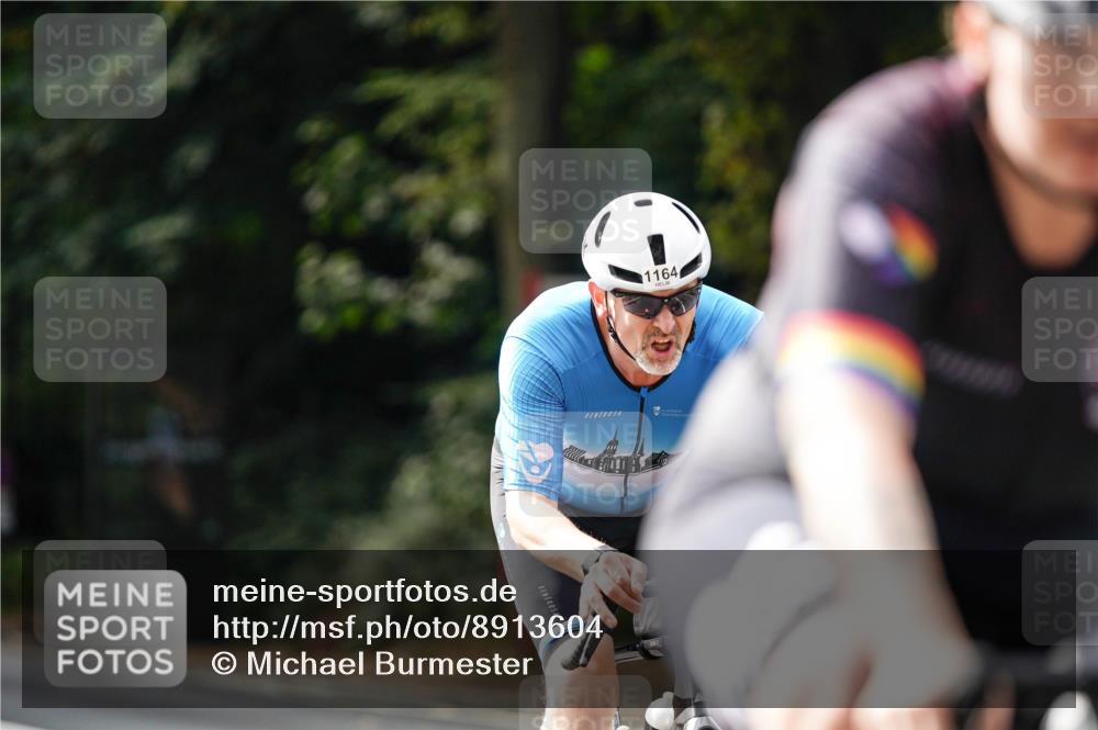 14.09.2025 - Stadtparktriathlon Michael Burmester http://msf.ph/oto/8913604 14.09.2025 12:02:19 Radfahren 1008, 1141, 1164, 1174, 1186, 1194 meine-sportfotos.de