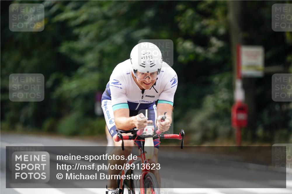 14.09.2025 - Stadtparktriathlon Michael Burmester http://msf.ph/oto/8913623 14.09.2025 12:02:44 Radfahren 931, 1055, 1065, 1076, 1095, 1110, 1113, 1116, 1163 meine-sportfotos.de