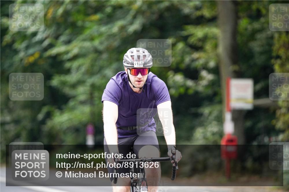 14.09.2025 - Stadtparktriathlon Michael Burmester http://msf.ph/oto/8913626 14.09.2025 12:02:46 Radfahren 1055, 1065, 1076, 1113, 1163 meine-sportfotos.de