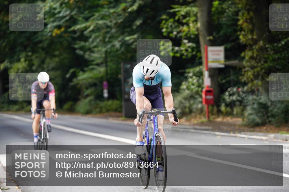 14.09.2025 - Stadtparktriathlon Michael Burmester http://msf.ph/oto/8913664 14.09.2025 12:03:47 Radfahren 1017, 1129, 1133, 1142, 1144, 1170, 1203, 1204, 1205, 1211 meine-sportfotos.de
