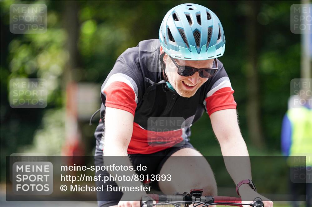 14.09.2025 - Stadtparktriathlon Michael Burmester http://msf.ph/oto/8913693 14.09.2025 12:04:27 Radfahren 1027, 1123, 1132, 1139, 1146, 1189, 1212 meine-sportfotos.de