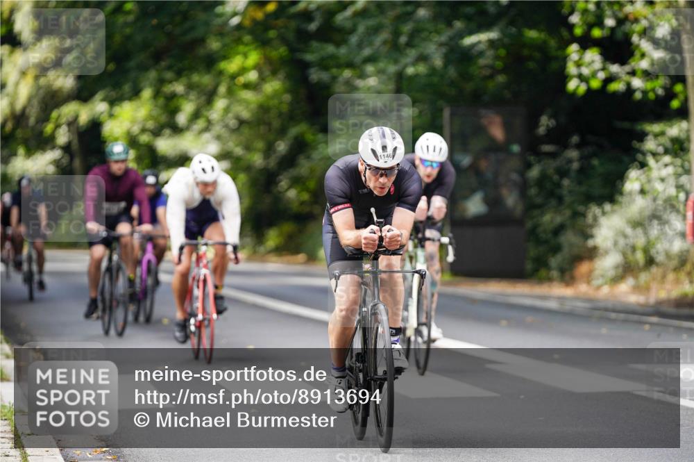 14.09.2025 - Stadtparktriathlon Michael Burmester http://msf.ph/oto/8913694 14.09.2025 12:04:32 Radfahren 1027, 1053, 1081, 1123, 1146, 1183, 1189 meine-sportfotos.de