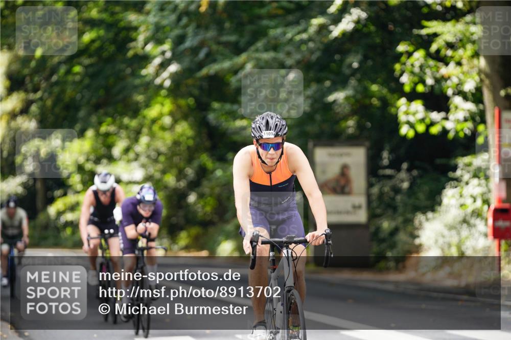 14.09.2025 - Stadtparktriathlon Michael Burmester http://msf.ph/oto/8913702 14.09.2025 12:04:49 Radfahren 1043, 1050, 1075, 1080, 1103, 1109, 1145 meine-sportfotos.de