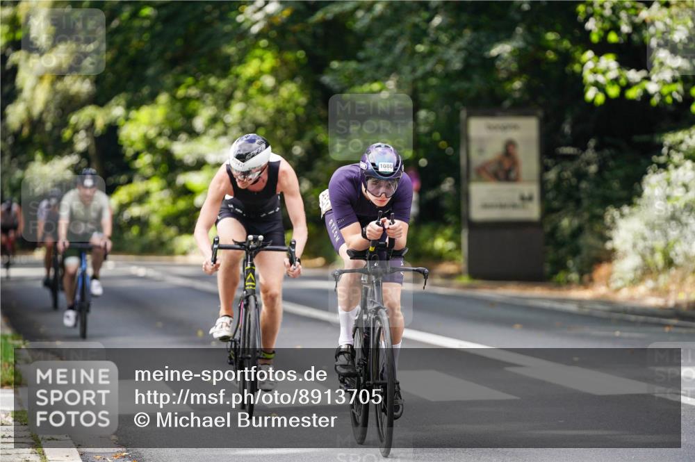 14.09.2025 - Stadtparktriathlon Michael Burmester http://msf.ph/oto/8913705 14.09.2025 12:04:50 Radfahren 1043, 1075, 1080, 1103, 1109, 1147 meine-sportfotos.de