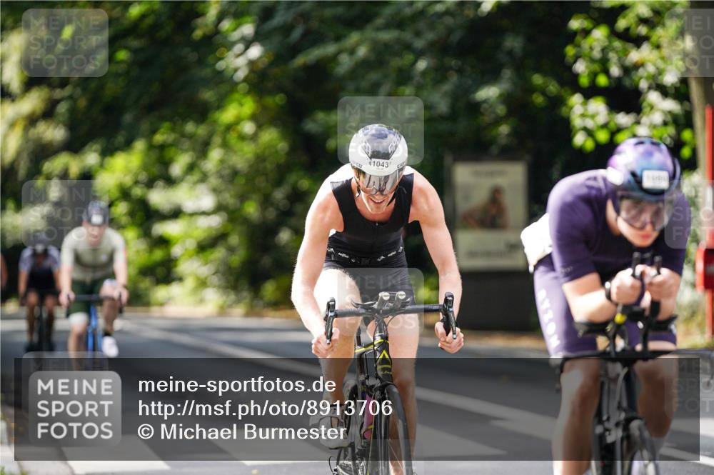 14.09.2025 - Stadtparktriathlon Michael Burmester http://msf.ph/oto/8913706 14.09.2025 12:04:51 Radfahren 1043, 1075, 1080, 1103, 1109, 1147 meine-sportfotos.de