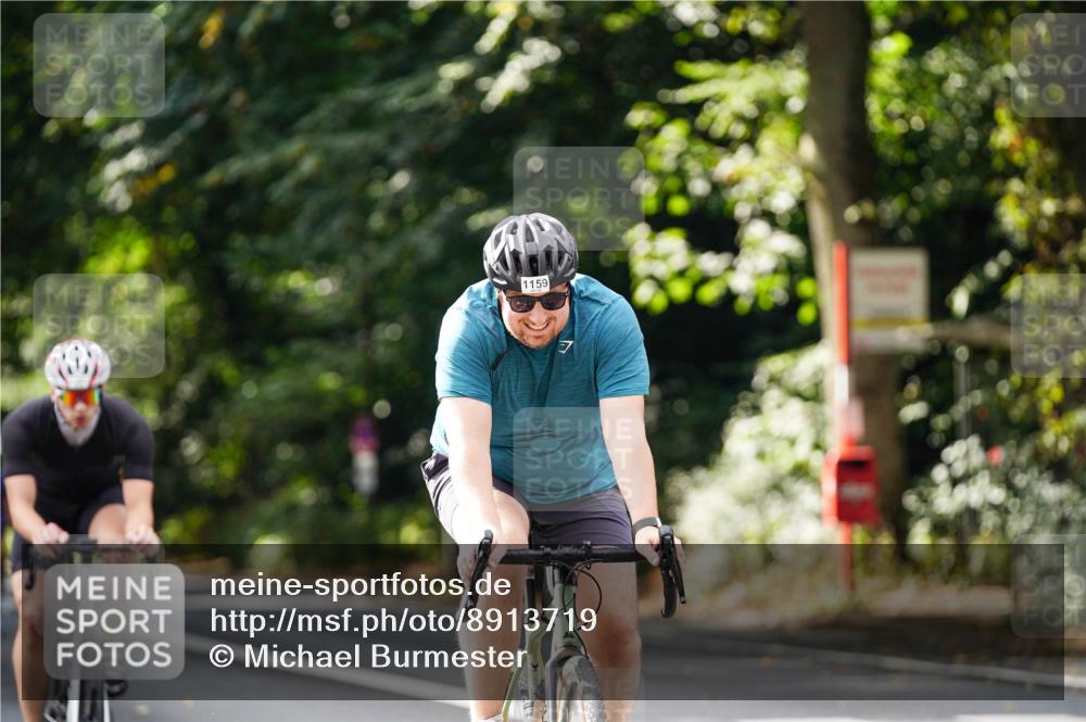 14.09.2025 - Stadtparktriathlon Michael Burmester http://msf.ph/oto/8913719 14.09.2025 12:05:14 Radfahren 1040, 1083, 1143, 1155, 1159, 1160 meine-sportfotos.de