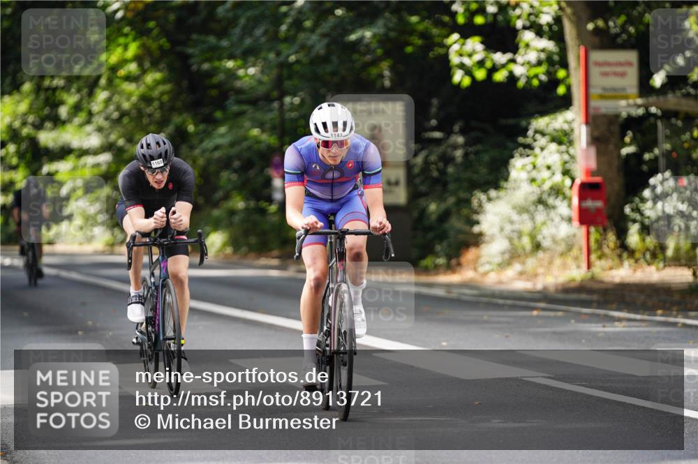 14.09.2025 - Stadtparktriathlon Michael Burmester http://msf.ph/oto/8913721 14.09.2025 12:05:17 Radfahren 1040, 1083, 1143, 1155, 1159, 1160 meine-sportfotos.de