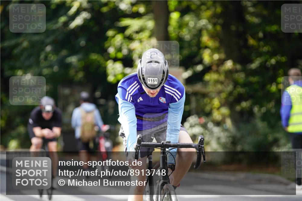 14.09.2025 - Stadtparktriathlon Michael Burmester http://msf.ph/oto/8913748 14.09.2025 12:05:52 Radfahren 1078, 1097, 1124, 1125, 1128, 1151, 1171, 1178, 1199, 1213 meine-sportfotos.de