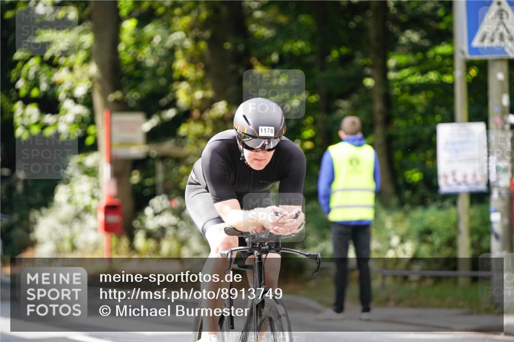 14.09.2025 - Stadtparktriathlon Michael Burmester http://msf.ph/oto/8913749 14.09.2025 12:05:53 Radfahren 1078, 1097, 1124, 1125, 1151, 1171, 1178, 1199, 1213 meine-sportfotos.de