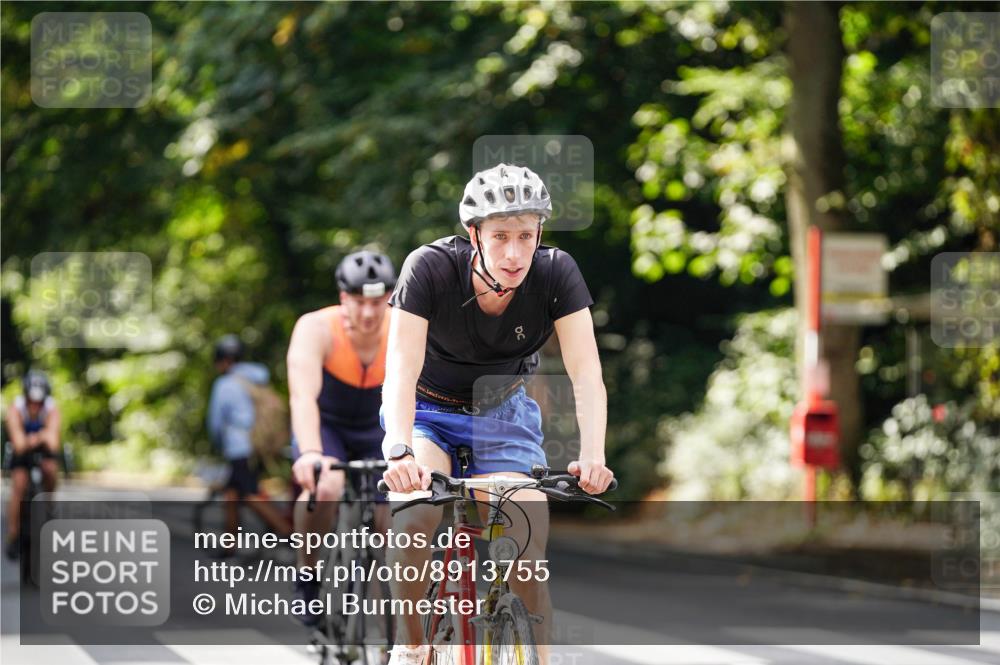 14.09.2025 - Stadtparktriathlon Michael Burmester http://msf.ph/oto/8913755 14.09.2025 12:05:58 Radfahren 1078, 1097, 1151, 1171, 1178, 1199, 1213 meine-sportfotos.de