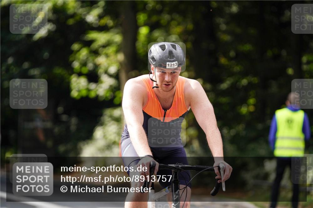 14.09.2025 - Stadtparktriathlon Michael Burmester http://msf.ph/oto/8913757 14.09.2025 12:05:59 Radfahren 1078, 1097, 1171, 1178, 1199, 1213 meine-sportfotos.de