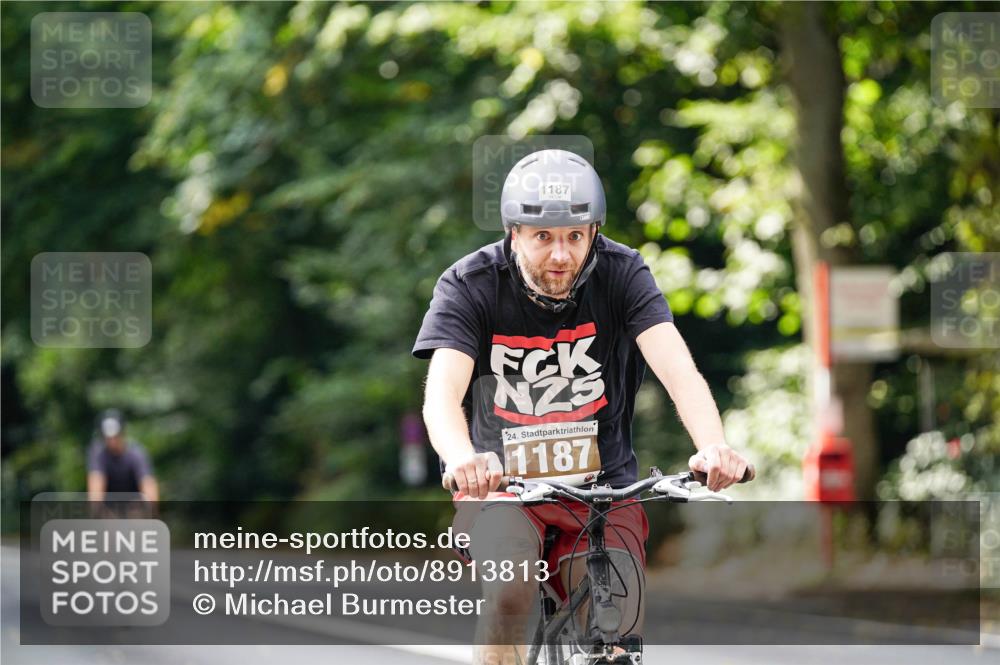 14.09.2025 - Stadtparktriathlon Michael Burmester http://msf.ph/oto/8913813 14.09.2025 12:07:45 Radfahren 1033, 1047, 1048, 1063, 1115, 1150, 1187 meine-sportfotos.de