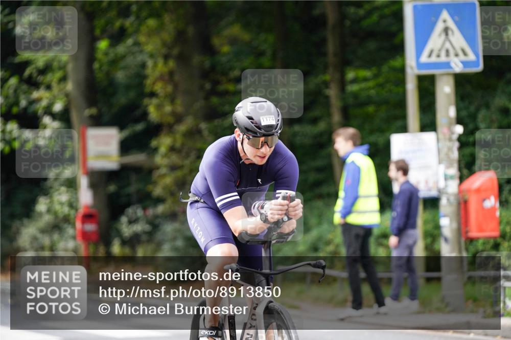 14.09.2025 - Stadtparktriathlon Michael Burmester http://msf.ph/oto/8913850 14.09.2025 12:08:37 Radfahren 1019, 1039, 1058, 1060, 1064, 1086, 1162, 1174, 1185, 1186 meine-sportfotos.de