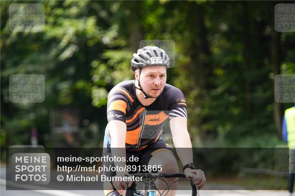 14.09.2025 - Stadtparktriathlon Michael Burmester http://msf.ph/oto/8913865 14.09.2025 12:08:48 Radfahren 1019, 1086, 1164, 1186, 1210 meine-sportfotos.de