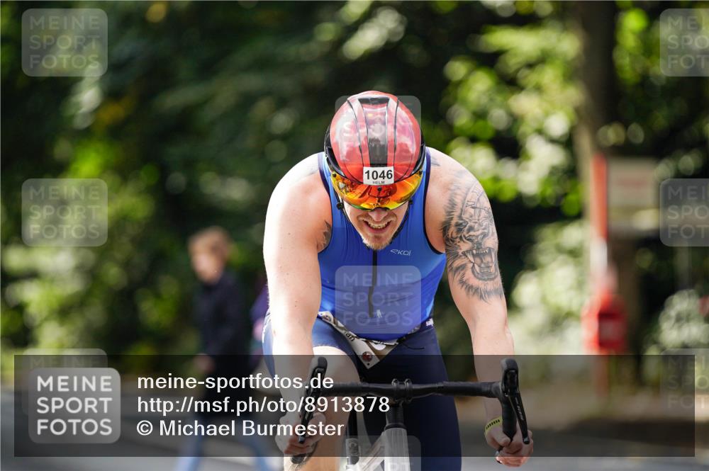 14.09.2025 - Stadtparktriathlon Michael Burmester http://msf.ph/oto/8913878 14.09.2025 12:09:05 Radfahren 1046, 1087, 1152, 1194 meine-sportfotos.de