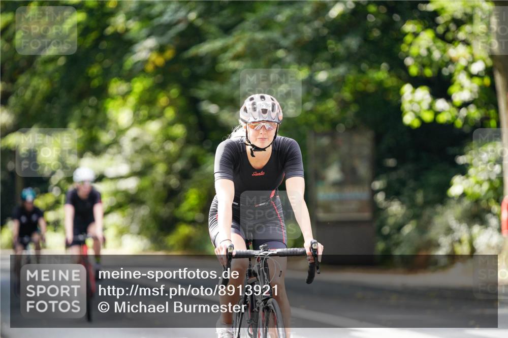 14.09.2025 - Stadtparktriathlon Michael Burmester http://msf.ph/oto/8913921 14.09.2025 12:18:50 Radfahren 1132, 1212, 1256, 1280, 1314 meine-sportfotos.de