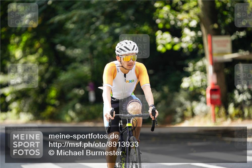 14.09.2025 - Stadtparktriathlon Michael Burmester http://msf.ph/oto/8913933 14.09.2025 12:19:31 Radfahren 1143, 1160, 1169, 1189, 1217, 1250 meine-sportfotos.de