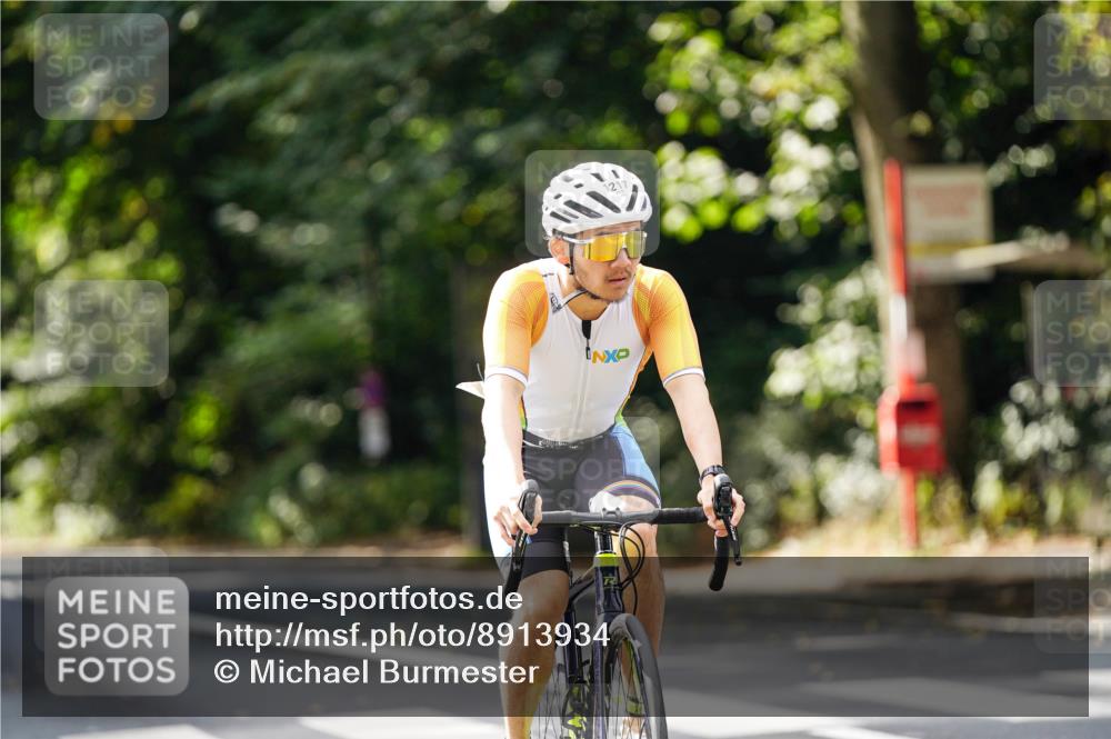 14.09.2025 - Stadtparktriathlon Michael Burmester http://msf.ph/oto/8913934 14.09.2025 12:19:31 Radfahren 1143, 1160, 1169, 1189, 1217, 1250 meine-sportfotos.de