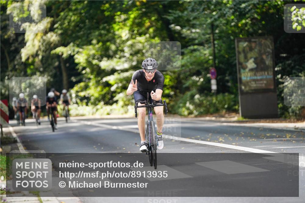 14.09.2025 - Stadtparktriathlon Michael Burmester http://msf.ph/oto/8913935 14.09.2025 12:19:35 Radfahren 1146, 1160, 1189, 1217, 1242, 1250 meine-sportfotos.de