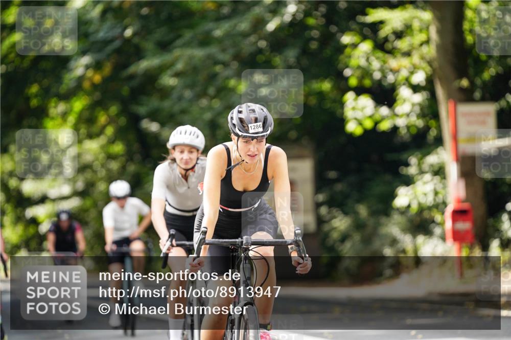 14.09.2025 - Stadtparktriathlon Michael Burmester http://msf.ph/oto/8913947 14.09.2025 12:19:44 Radfahren 1146, 1157, 1223, 1242, 1252, 1286, 1296 meine-sportfotos.de