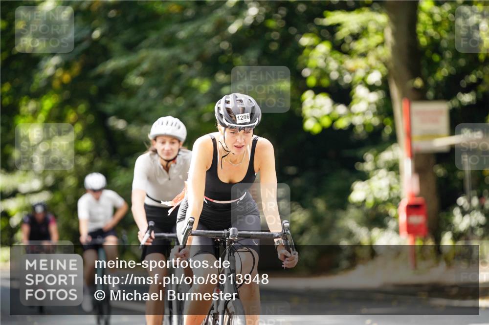 14.09.2025 - Stadtparktriathlon Michael Burmester http://msf.ph/oto/8913948 14.09.2025 12:19:44 Radfahren 1146, 1157, 1223, 1242, 1252, 1286, 1296 meine-sportfotos.de