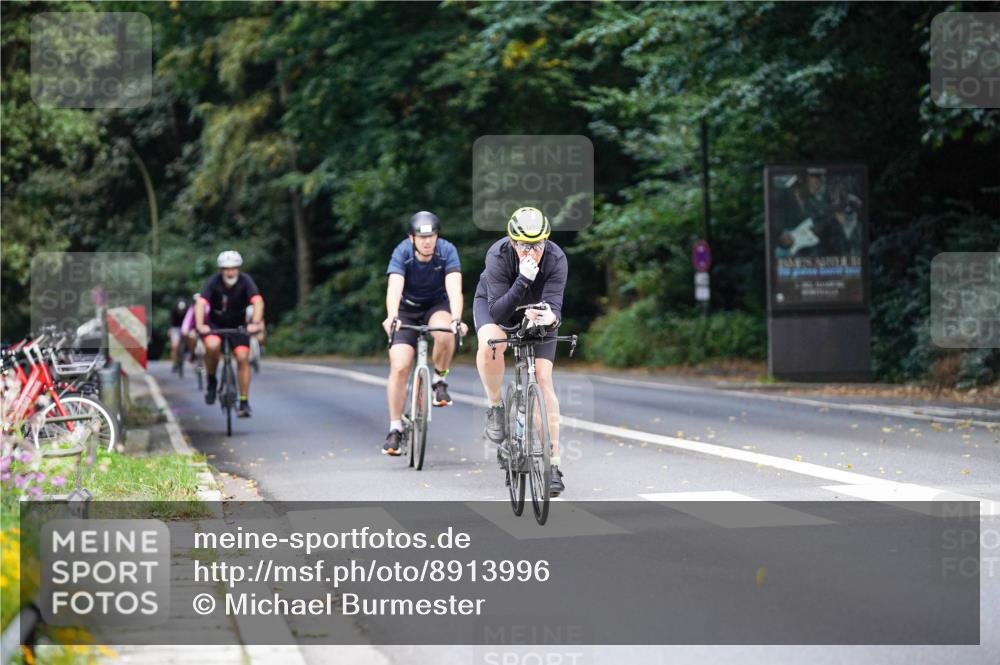 14.09.2025 - Stadtparktriathlon Michael Burmester http://msf.ph/oto/8913996 14.09.2025 12:21:23 Radfahren 1094, 1151, 1183, 1213, 1258, 1293, 1312, 1315 meine-sportfotos.de
