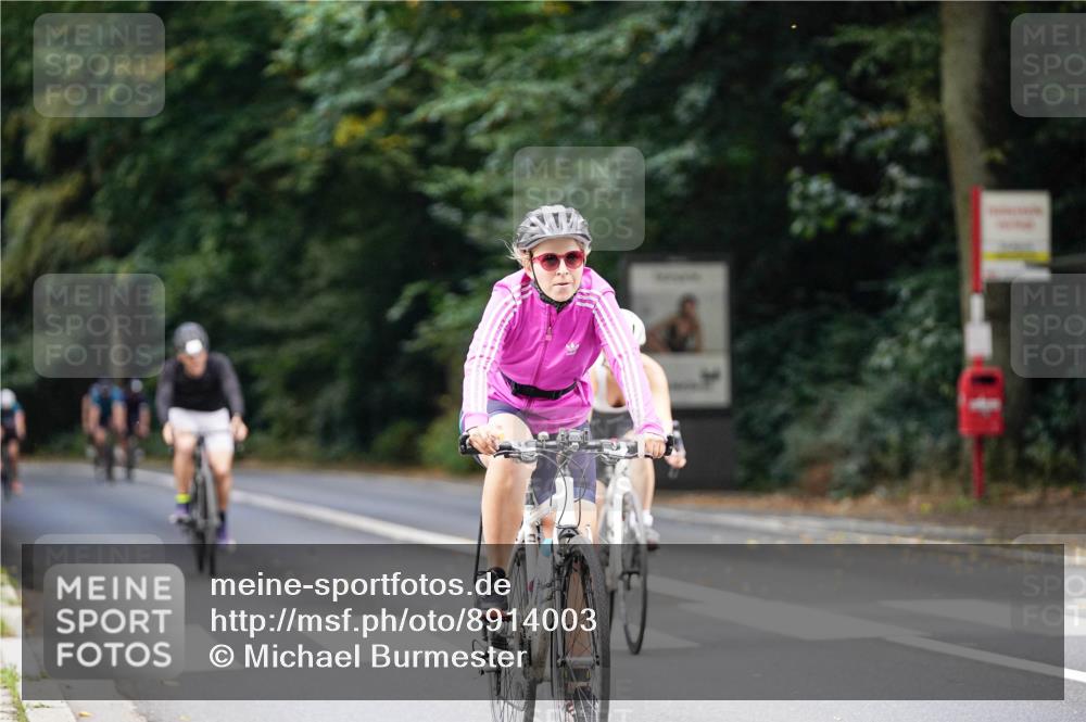 14.09.2025 - Stadtparktriathlon Michael Burmester http://msf.ph/oto/8914003 14.09.2025 12:21:31 Radfahren 1094, 1134, 1174, 1183, 1248, 1257, 1293, 1299 meine-sportfotos.de