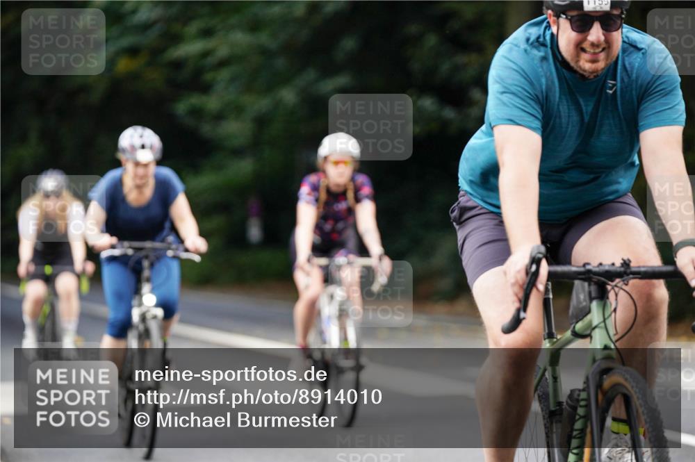 14.09.2025 - Stadtparktriathlon Michael Burmester http://msf.ph/oto/8914010 14.09.2025 12:21:41 Radfahren 1159, 1174, 1209, 1257, 1273, 1277, 1288, 1295 meine-sportfotos.de