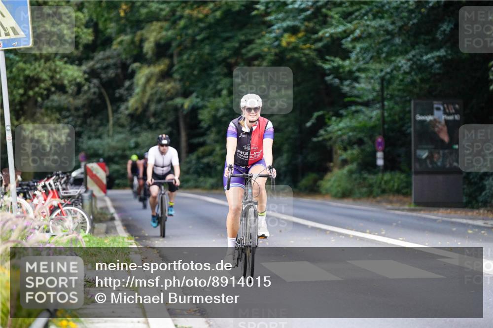 14.09.2025 - Stadtparktriathlon Michael Burmester http://msf.ph/oto/8914015 14.09.2025 12:21:49 Radfahren 1145, 1237, 1241, 1273, 1295 meine-sportfotos.de
