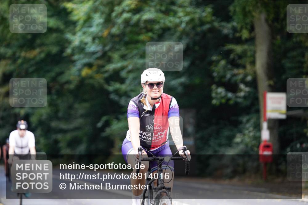 14.09.2025 - Stadtparktriathlon Michael Burmester http://msf.ph/oto/8914016 14.09.2025 12:21:51 Radfahren 1145, 1186, 1237, 1241, 1295 meine-sportfotos.de