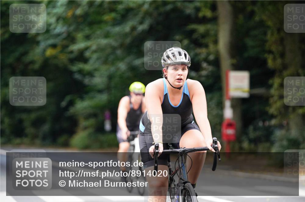 14.09.2025 - Stadtparktriathlon Michael Burmester http://msf.ph/oto/8914020 14.09.2025 12:21:57 Radfahren 1145, 1162, 1186, 1237, 1241 meine-sportfotos.de