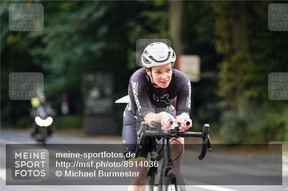 14.09.2025 - Stadtparktriathlon Michael Burmester http://msf.ph/oto/8914036 14.09.2025 12:22:22 Radfahren 1199, 1214, 1251, 1292, 1321 meine-sportfotos.de