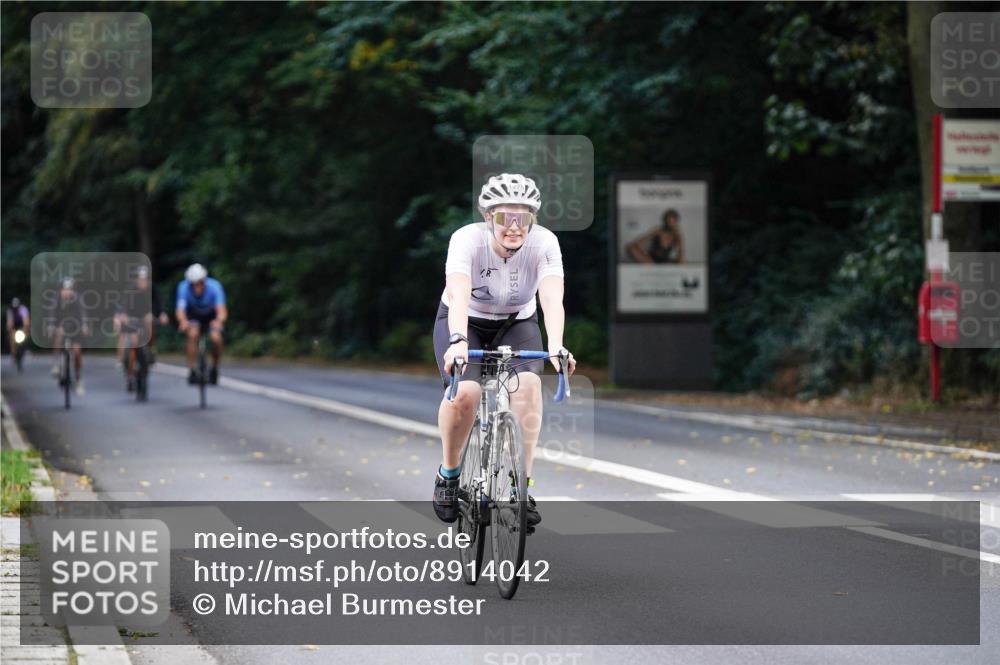 14.09.2025 - Stadtparktriathlon Michael Burmester http://msf.ph/oto/8914042 14.09.2025 12:22:30 Radfahren 1164, 1199, 1222, 1251, 1278, 1290, 1298 meine-sportfotos.de