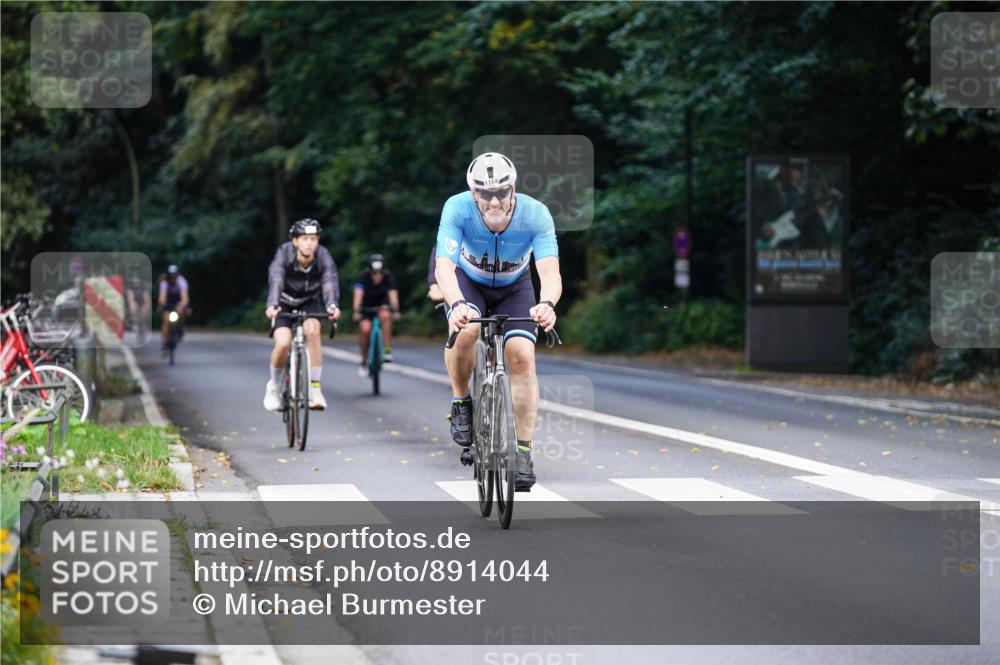14.09.2025 - Stadtparktriathlon Michael Burmester http://msf.ph/oto/8914044 14.09.2025 12:22:34 Radfahren 1164, 1199, 1222, 1278, 1290, 1298 meine-sportfotos.de