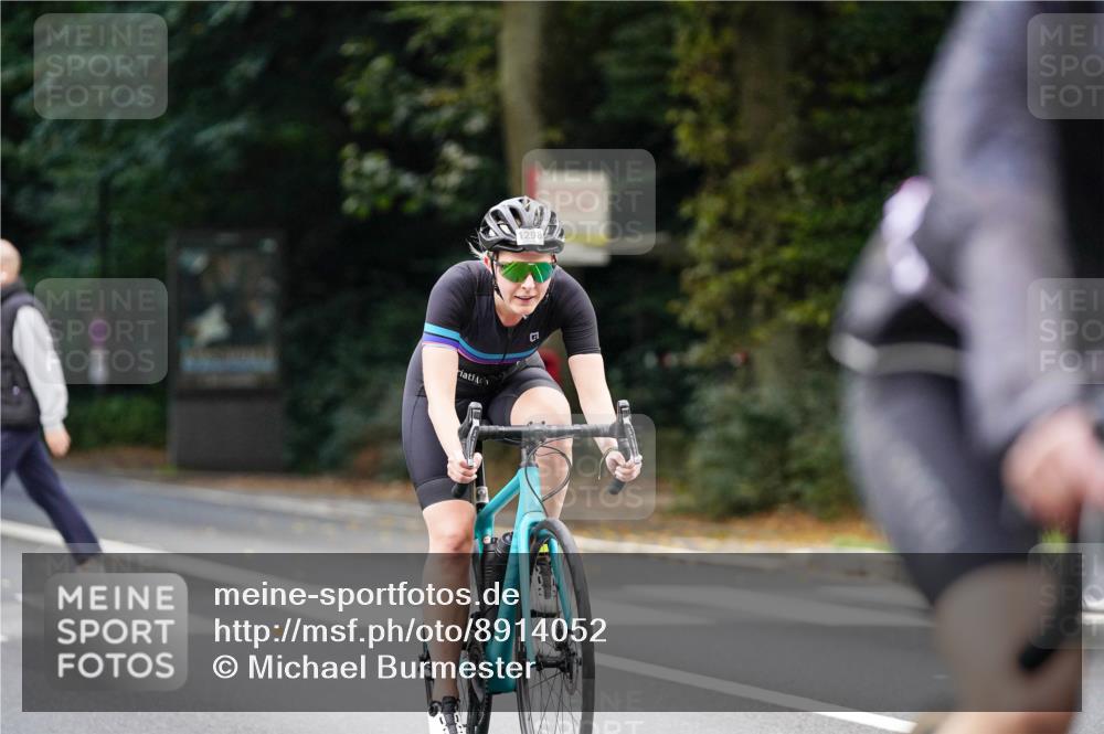 14.09.2025 - Stadtparktriathlon Michael Burmester http://msf.ph/oto/8914052 14.09.2025 12:22:38 Radfahren 1164, 1184, 1194, 1222, 1232, 1263, 1290, 1298 meine-sportfotos.de