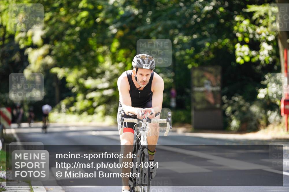 14.09.2025 - Stadtparktriathlon Michael Burmester http://msf.ph/oto/8914084 14.09.2025 12:23:12 Radfahren 1124, 1185, 1219 meine-sportfotos.de