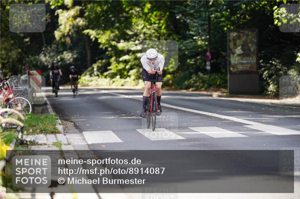 14.09.2025 - Stadtparktriathlon Michael Burmester http://msf.ph/oto/8914087 14.09.2025 12:23:16 Radfahren 1185, 1219, 1294 meine-sportfotos.de