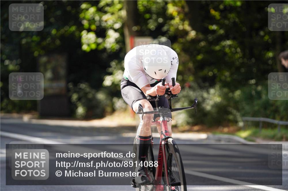 14.09.2025 - Stadtparktriathlon Michael Burmester http://msf.ph/oto/8914088 14.09.2025 12:23:17 Radfahren 1185, 1219, 1294 meine-sportfotos.de