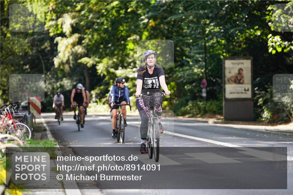 14.09.2025 - Stadtparktriathlon Michael Burmester http://msf.ph/oto/8914091 14.09.2025 12:23:25 Radfahren 1129, 1152, 1172, 1203, 1211, 1231, 1268, 1272, 1275, 1294 meine-sportfotos.de