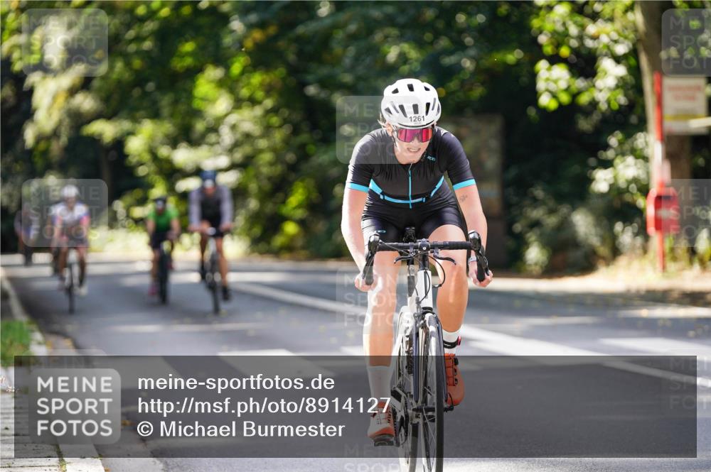 14.09.2025 - Stadtparktriathlon Michael Burmester http://msf.ph/oto/8914127 14.09.2025 12:24:52 Radfahren 1133, 1205, 1239, 1249, 1261, 1276, 1287, 1306, 1317 meine-sportfotos.de
