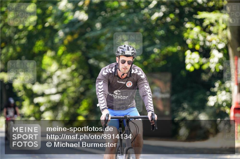 14.09.2025 - Stadtparktriathlon Michael Burmester http://msf.ph/oto/8914134 14.09.2025 12:25:03 Radfahren 1150, 1182, 1187, 1249, 1276, 1306, 1307 meine-sportfotos.de