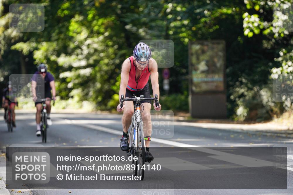14.09.2025 - Stadtparktriathlon Michael Burmester http://msf.ph/oto/8914140 14.09.2025 12:25:11 Radfahren 1150, 1163, 1187, 1208, 1255, 1307 meine-sportfotos.de