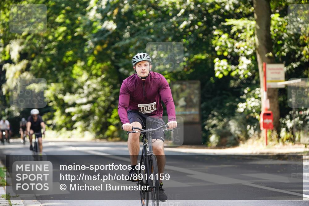14.09.2025 - Stadtparktriathlon Michael Burmester http://msf.ph/oto/8914159 14.09.2025 12:25:38 Radfahren 1081, 1141, 1229, 1274, 1300 meine-sportfotos.de