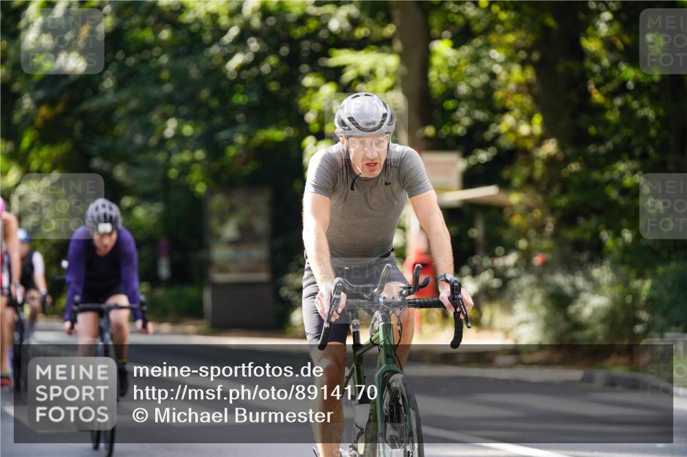 14.09.2025 - Stadtparktriathlon Michael Burmester http://msf.ph/oto/8914170 14.09.2025 12:25:47 Radfahren 1132, 1141, 1144, 1167, 1170, 1229, 1245, 1247 meine-sportfotos.de