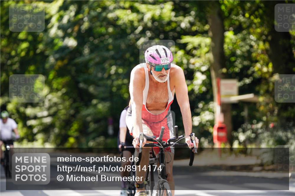 14.09.2025 - Stadtparktriathlon Michael Burmester http://msf.ph/oto/8914174 14.09.2025 12:25:49 Radfahren 1100, 1132, 1144, 1167, 1170, 1229, 1245, 1247 meine-sportfotos.de